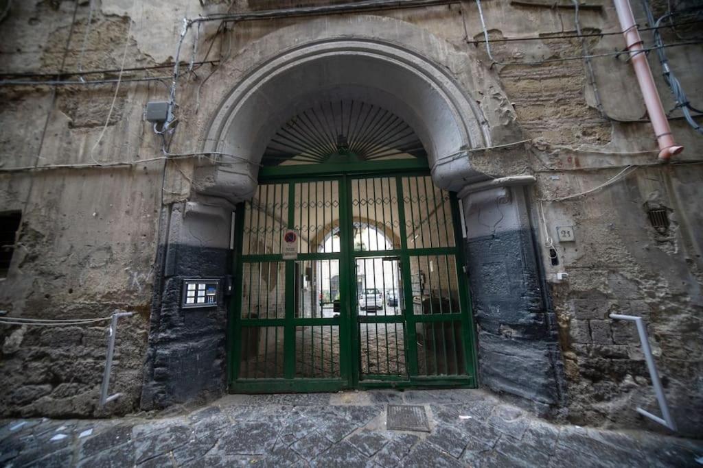 Home Nonna Sabina - Centro Storico Napoli Exterior photo
